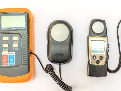 Jak wykonać pomiary natężenia oświetlenia?